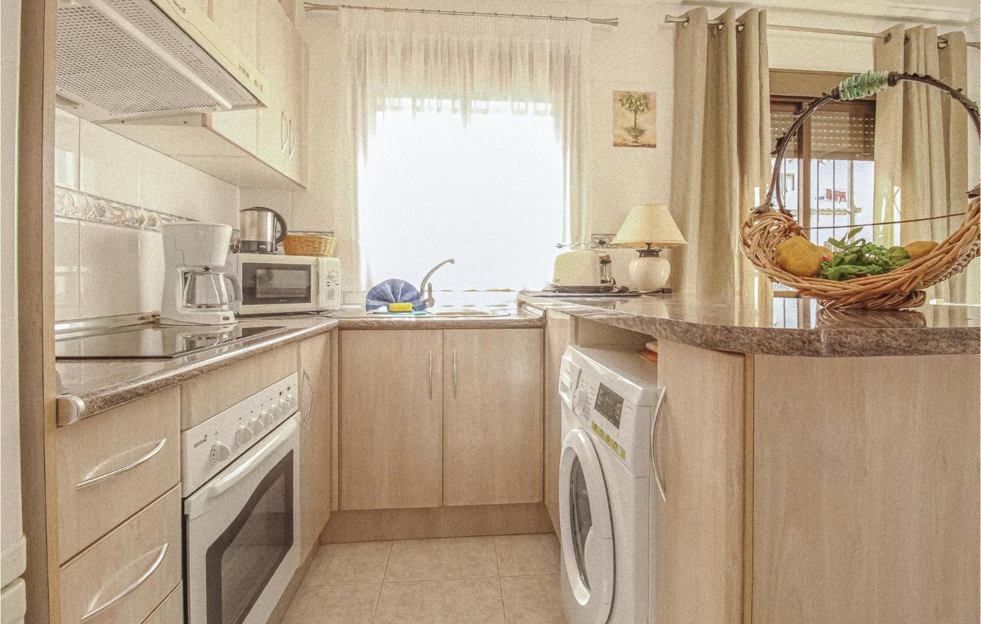 Amazing Apartment In Rojales With Kitchenette Exterior foto
